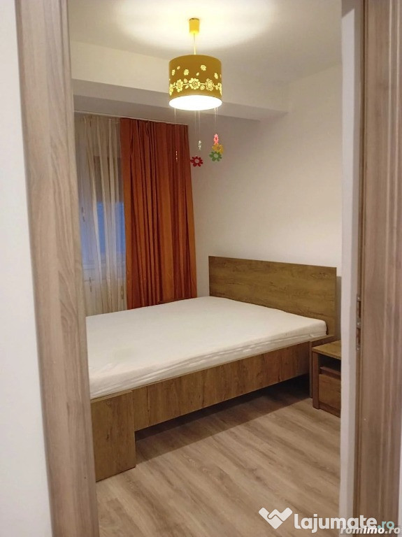 2 camere in zona Aradului