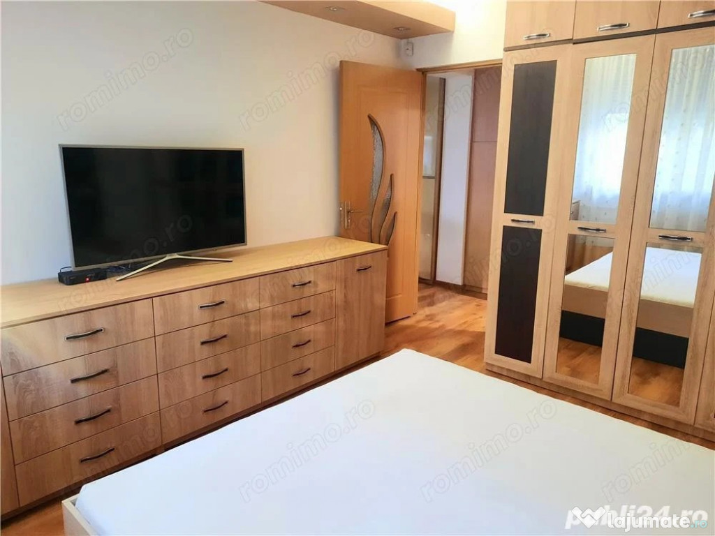 2 camere in zona Complexului Studentesc