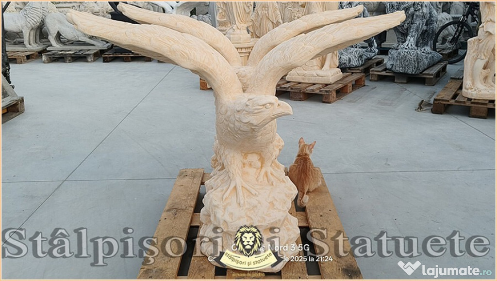 Statuetă vultur, acvilă, șoim, galben patinat, model S35.