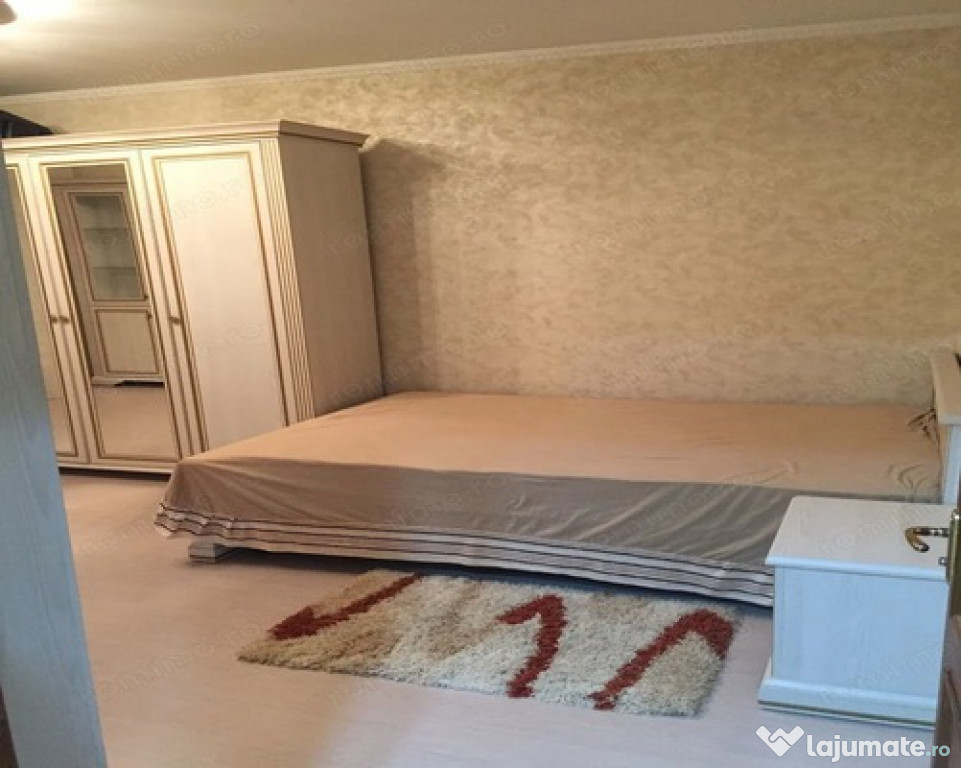 3 camere in zona Badea Cartan
