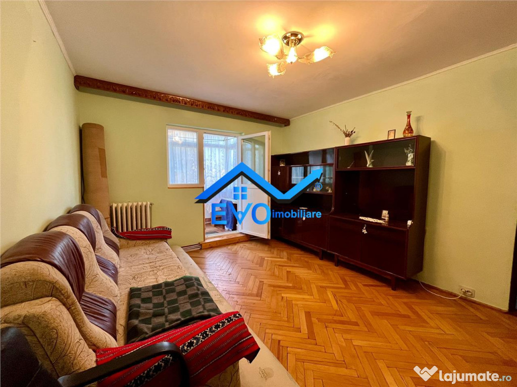 Apartament de , 3 camere, etajul 1, Baza 3, langa Silk Distr