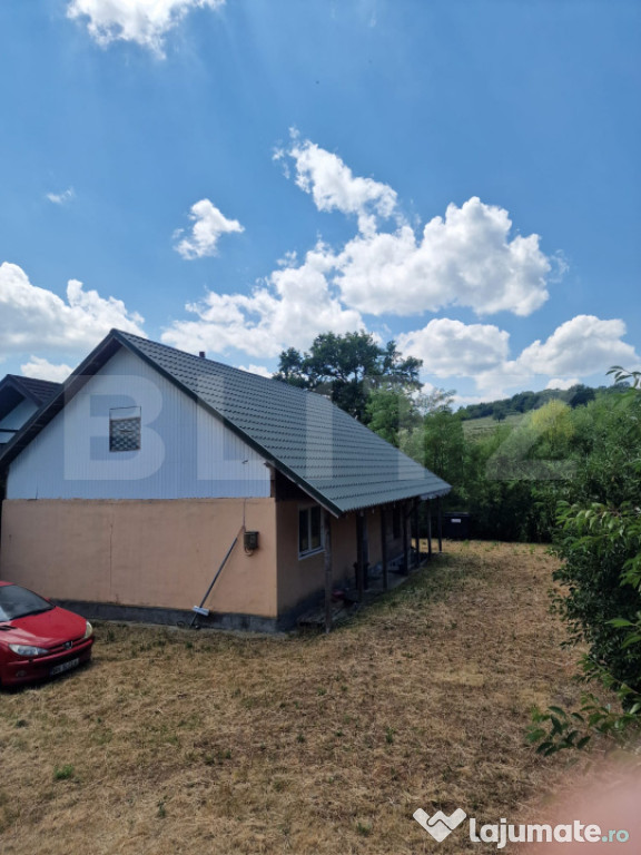 Casa de vanzare 100mp, zona Leoni