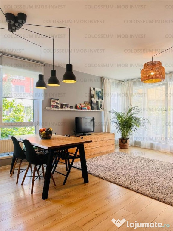 Apartament cu 3 camere, decomandat - zona Avantgarden