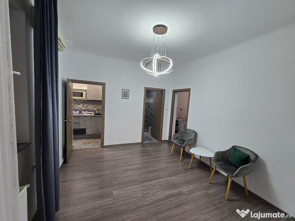 Cismigiu-Apartament 4 camere,renovat,centrala proprie.