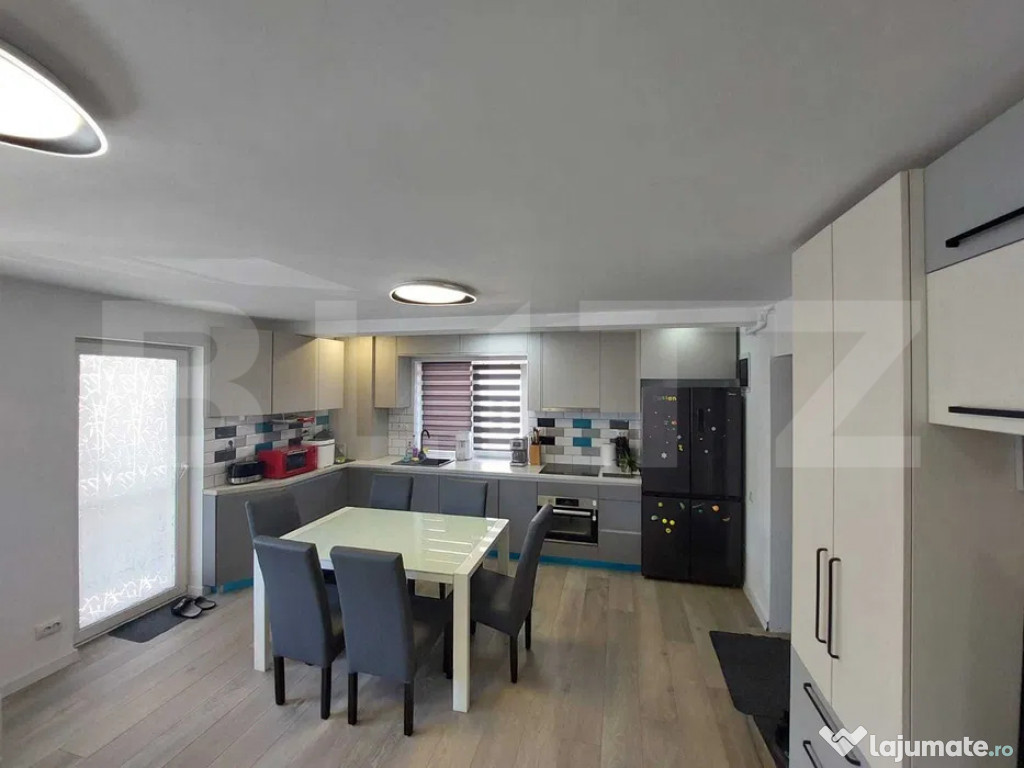 Apartament 3 camere, 60 mp, 2 bai, 2 balcoane, 2 parcari, Zo