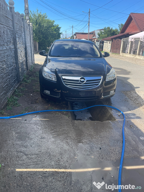 Opel insignia în stare perfectă