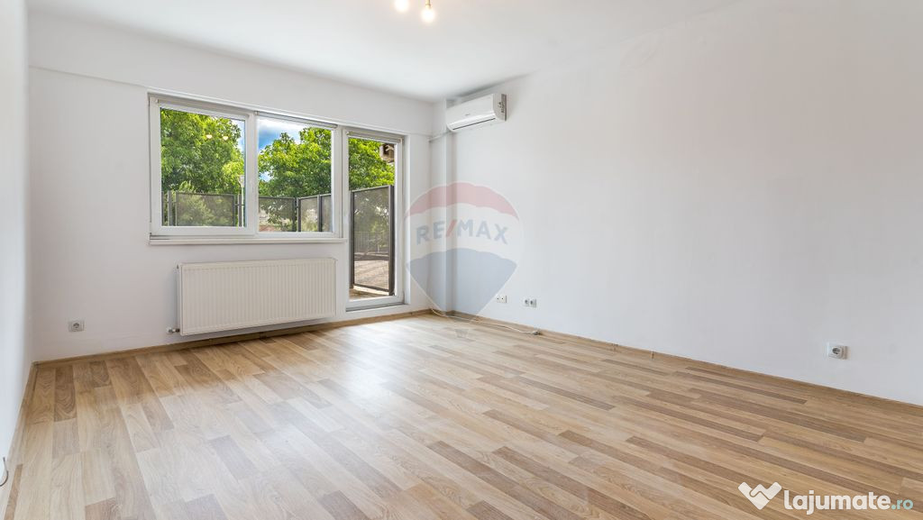 De vanzare apartament cu 2 camere si terasa 40 mp, comisi...