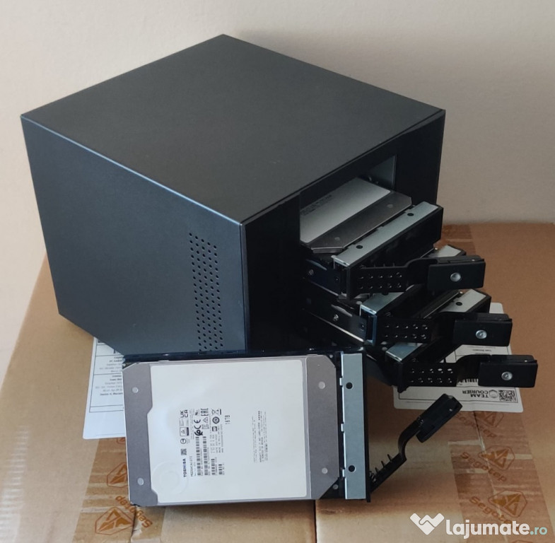 Sistem TrueNAS Core server 4 bays preconfigurat cu 4x 16TB HDD