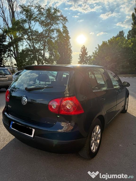 GOLF 5 1.6 benzina MPI 102 CP