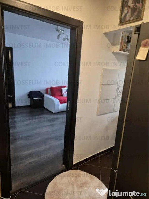 Apartament 2 camere, semidecomandat - zona 13 Decembrie