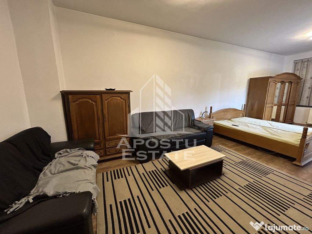 Apartament cu o camera, semidecomandat, in zona Balcescu