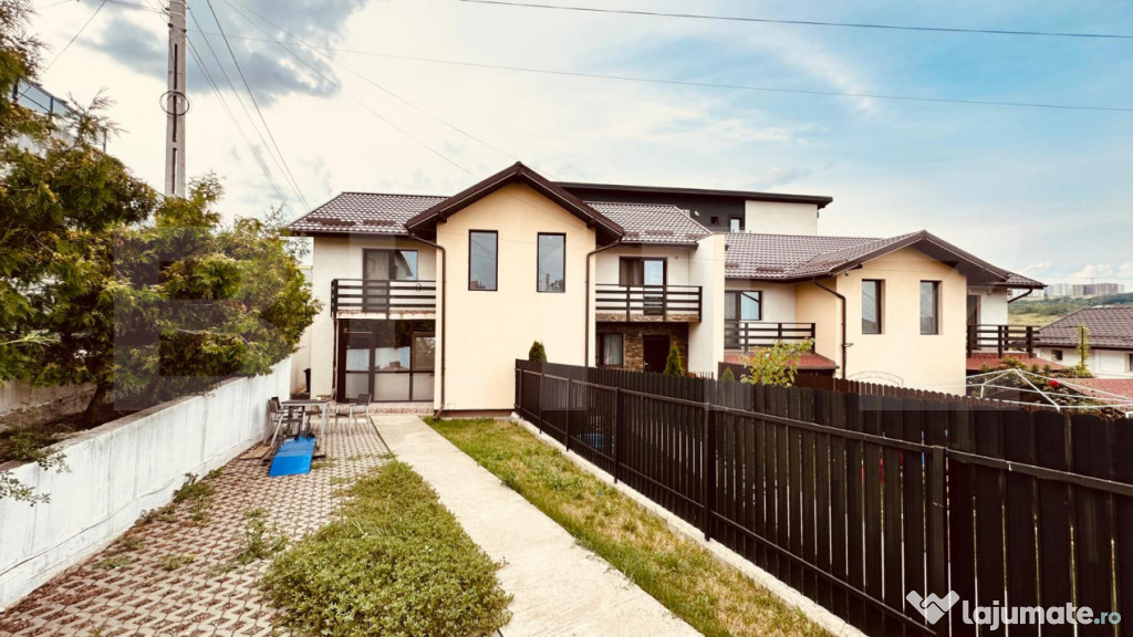 Casa 3 camere in Rediu langa lac