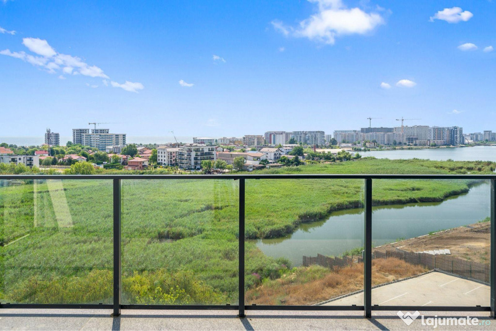 Penthouse cu view superb spre lac și mare