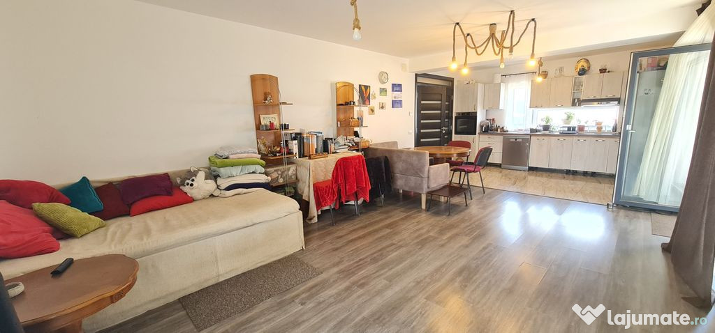 Casa individuala 4 camere 2 bai Cartier Izvor Tarlungeni