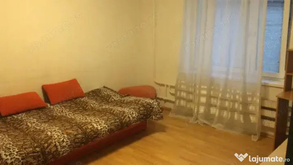 1 camera in zona Soarelui