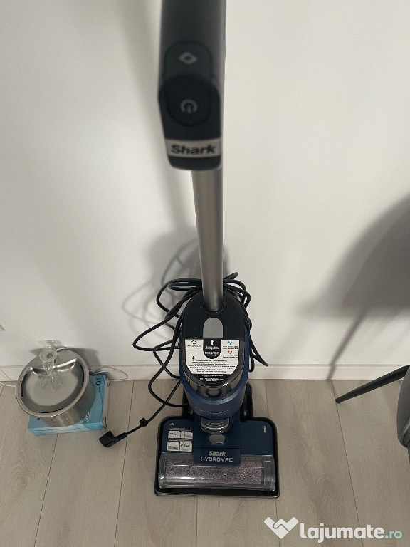 Aspirator cu spalare WD100EU Shark
