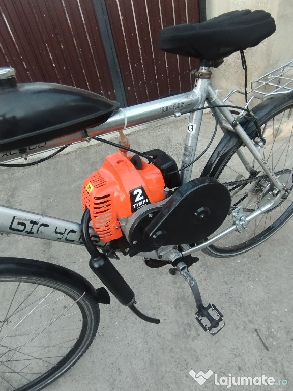 Bicicletă cu motor