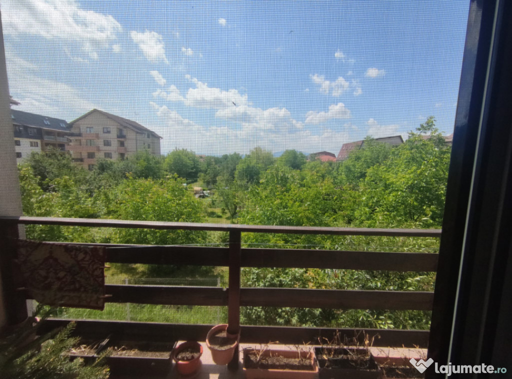 Apartament 2 camere decomandate zona Coresi