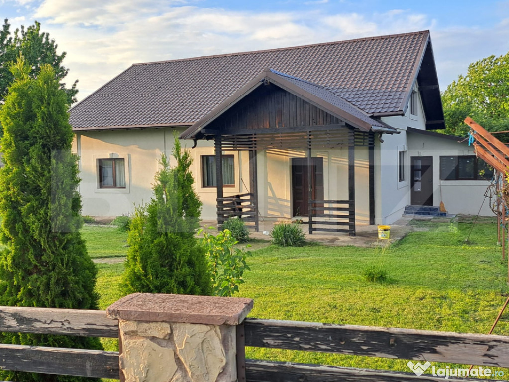 Casa mobilata- utilata, 300mp, zona Zvoristea