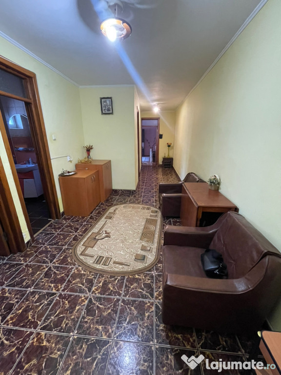Apartament 2 camere, 85 mp+boxă–zona Spital Militar, Pitești