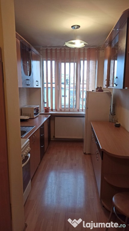 Apartament 2 camere zona Casa de Cultura