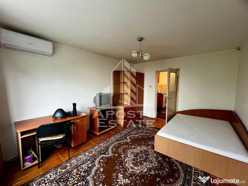 Apartament o camera, etaj 4, bloc anvelopat, Complexul St...