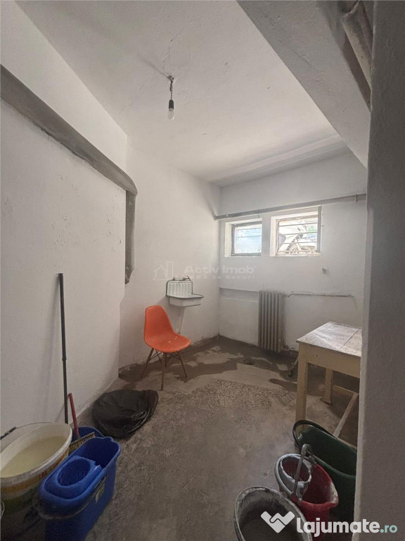 2 Camere, Demisol, Ultracentral, Banca Nationala