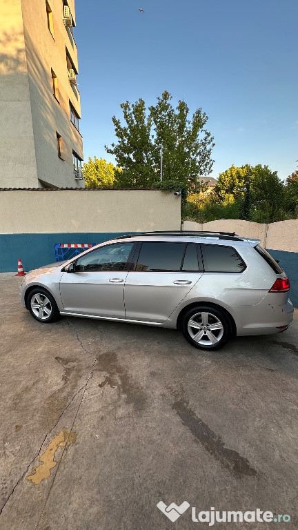 Volkswagen Golf 7 2.0 TDI DPF BMT DSG Comfortline