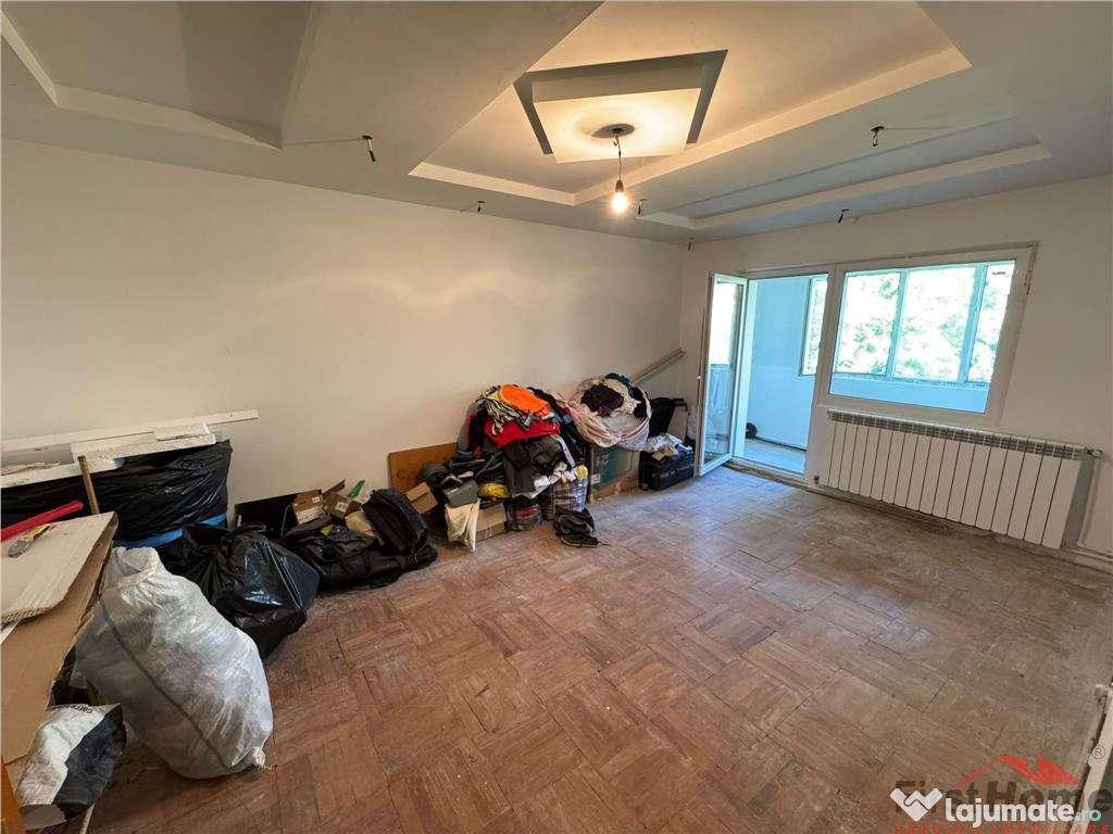 Apartament 2 camere, zona Brailei, etaj 3/3, 60 mp, liber