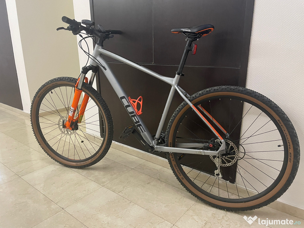 Bicicleta “Mountain Bike” Cube XL 29”