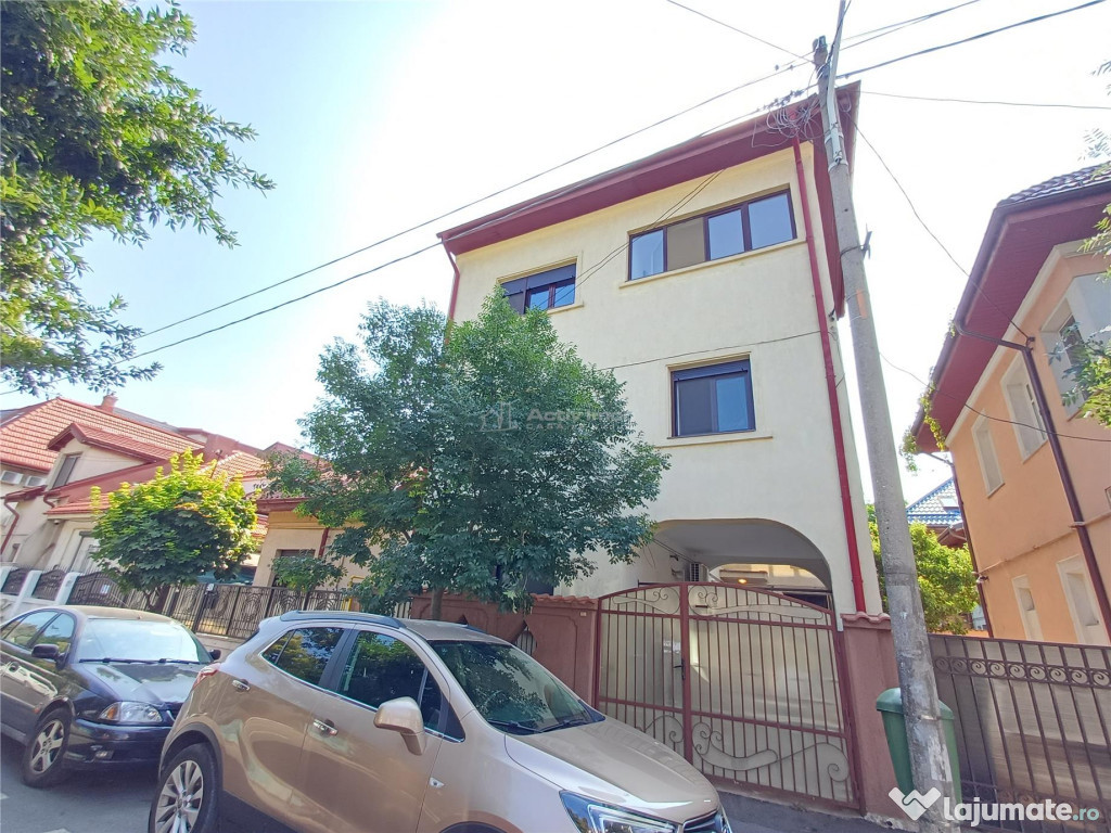 Casa 7 camere - 232 s.u. - P 2 - 3 bai - teren 120 mp - Piat