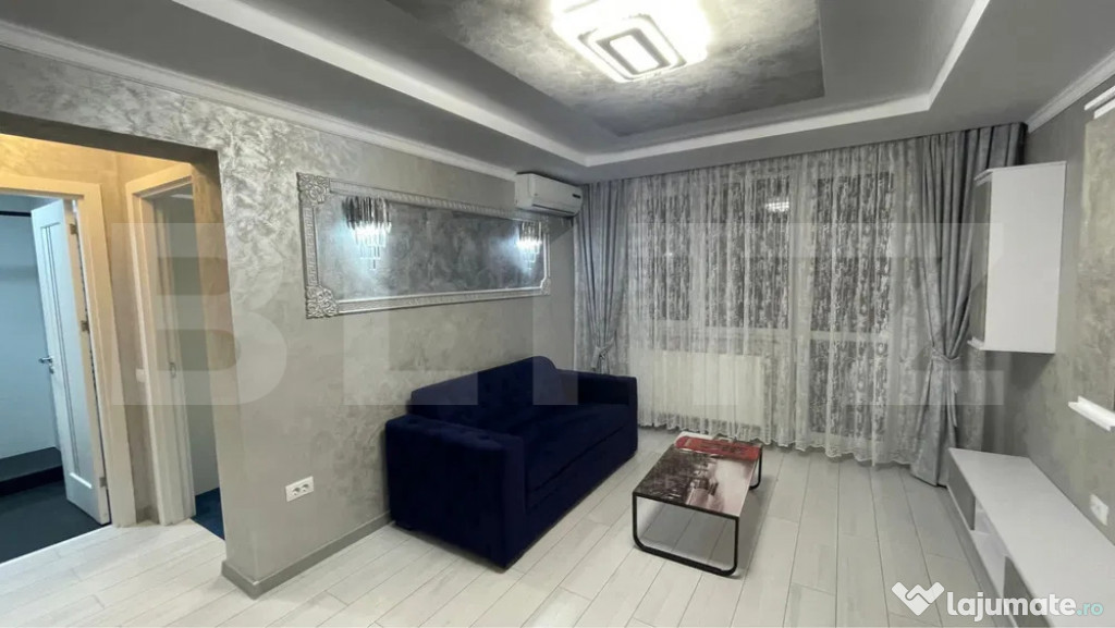 Apartament cu 3 camere, decomandat, renovat complet, Ultrace