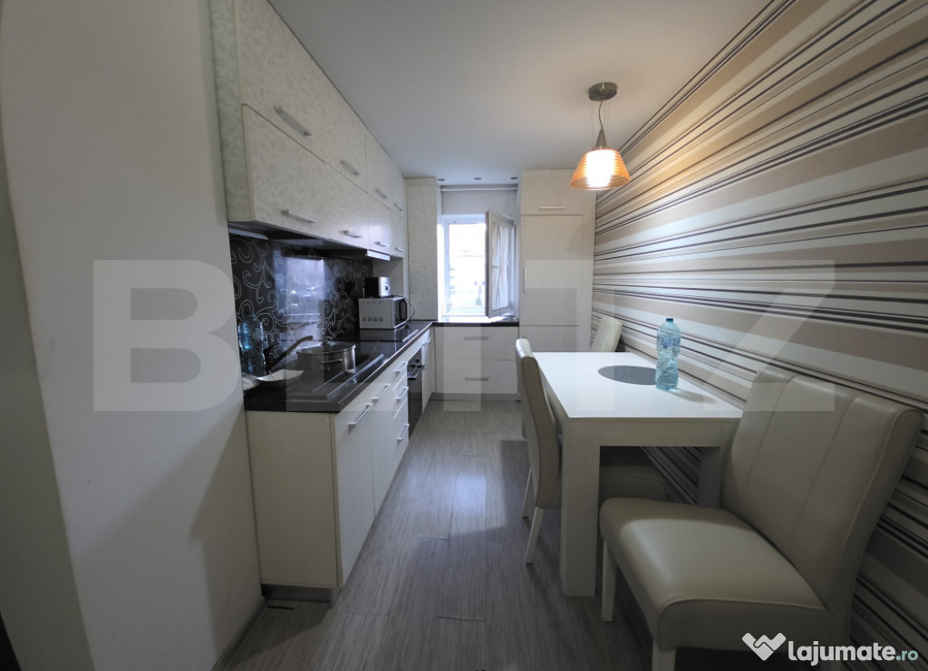Apartament 3 camere, zonă excelentă–ideal locuință/sp