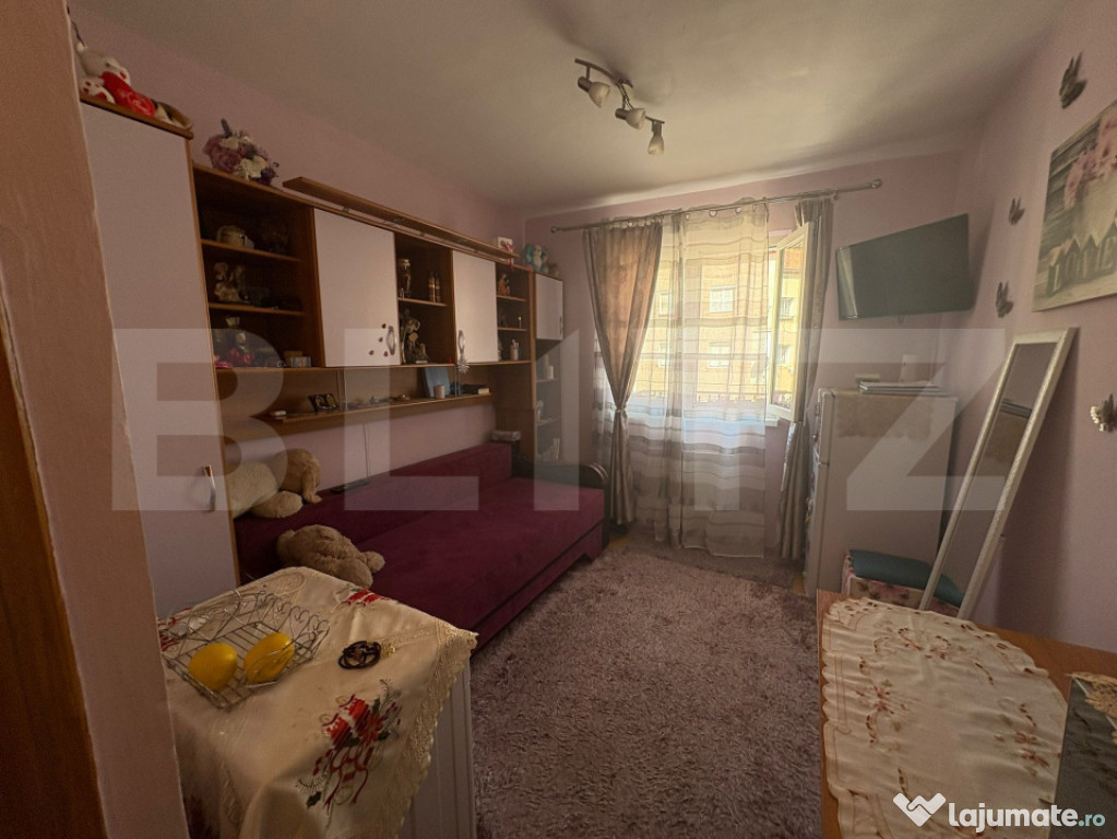 Garsonieră cochetă, 12 m², zona Broscărie – Sibiu