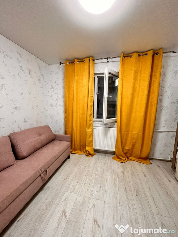 Camera de camin,etaj 2,zona Bularga-pod Bucium,totul nou