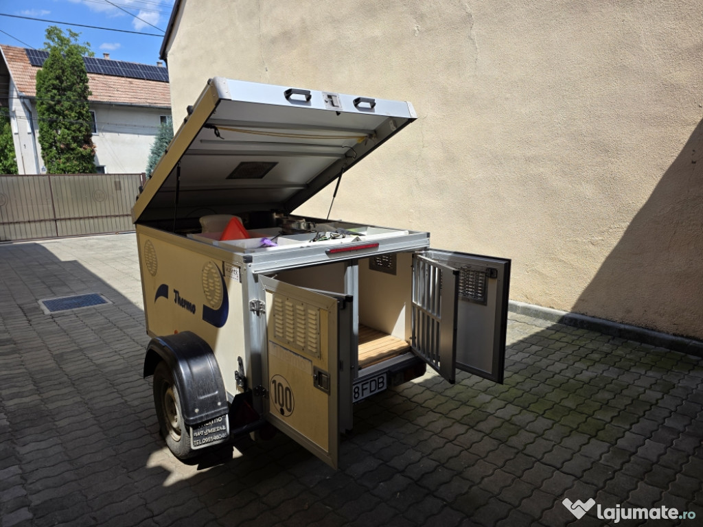 Vând remorcă WT Metall transport câini