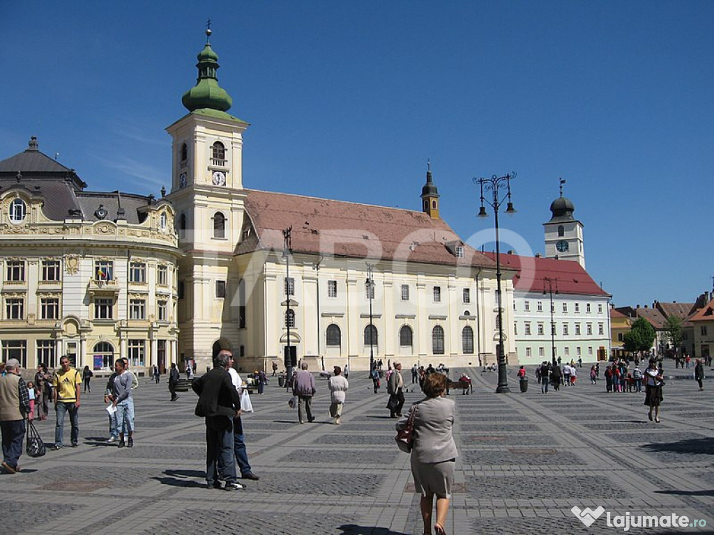 Apartament de inchiriat in Centrul Istoric din Sibiu gradina
