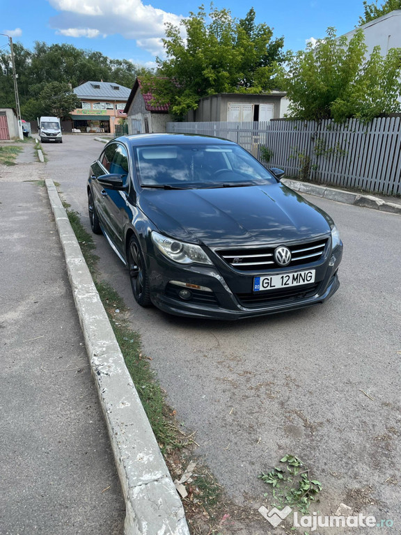 Vând Volkswagen Passat CC