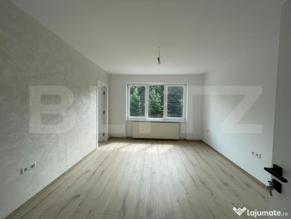 Apartament spatios 4 camere zona parc Tractorul