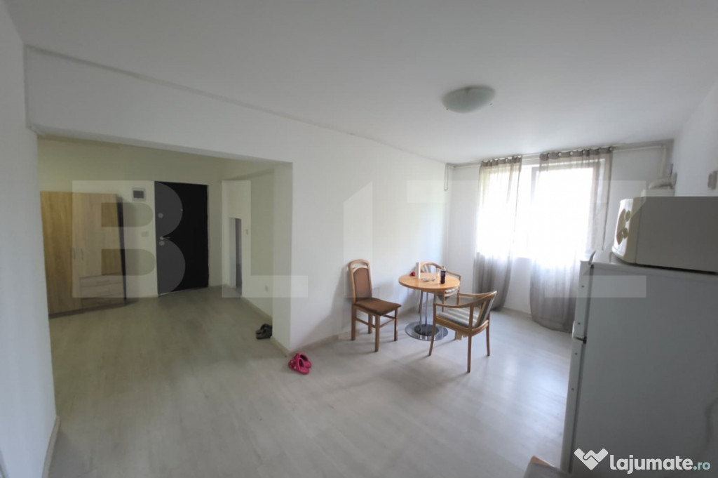 Apartament 1 cameră, 45 mp, cu curte proprie – spațiu ș