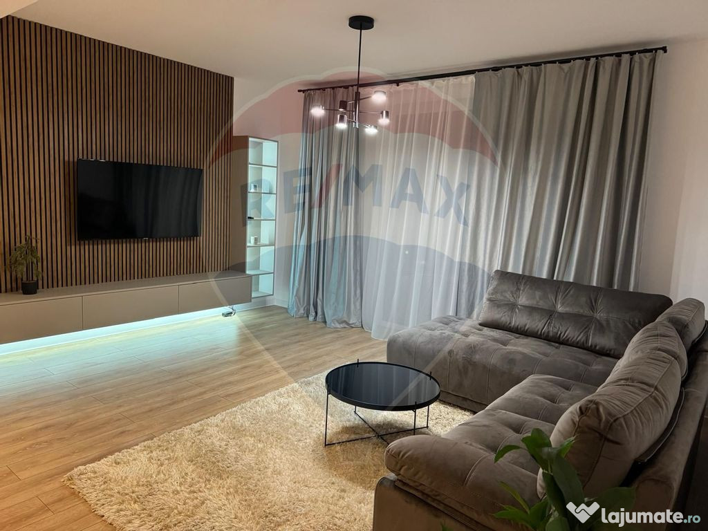 Apartament 2 camere de închiriat - Uno Brașov