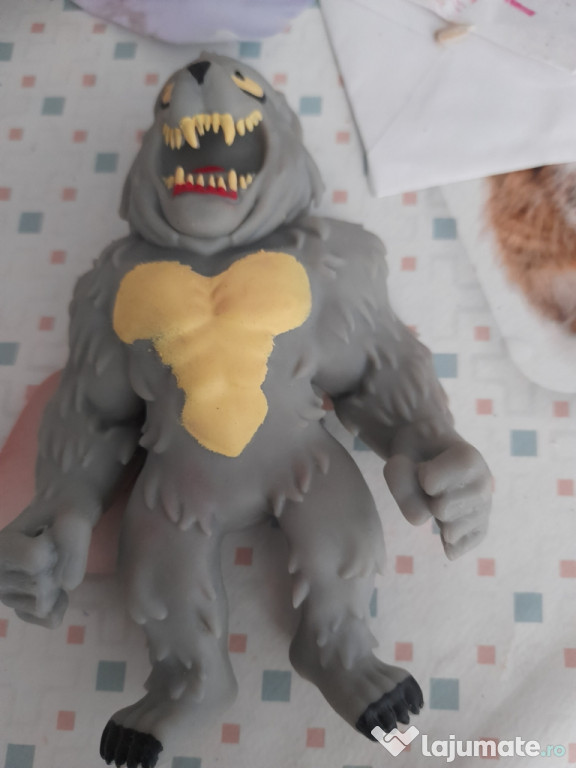 Monstrul erastic nou