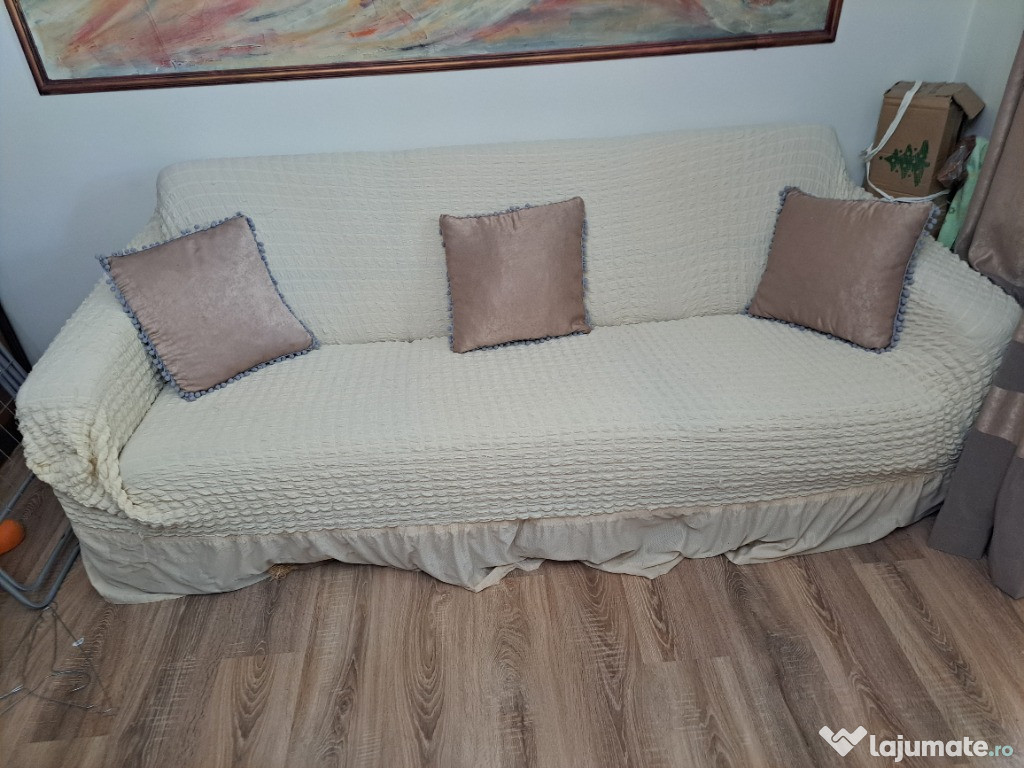 Canapea extensibila 3 locuri