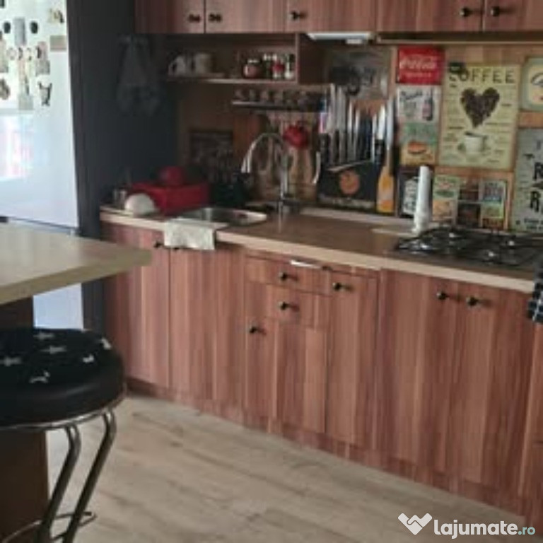 Vand apartament ARED UTA