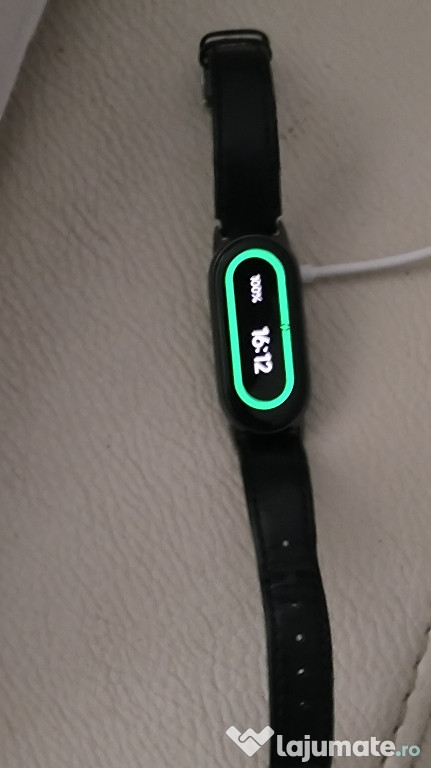 Xiaomi Smart Band 8 într-o stare acceptabilă!