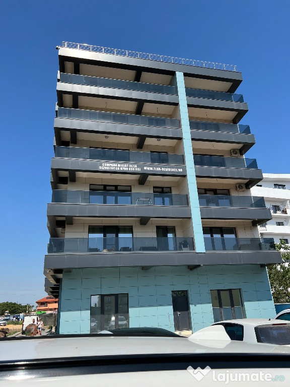 Închiriez apartament