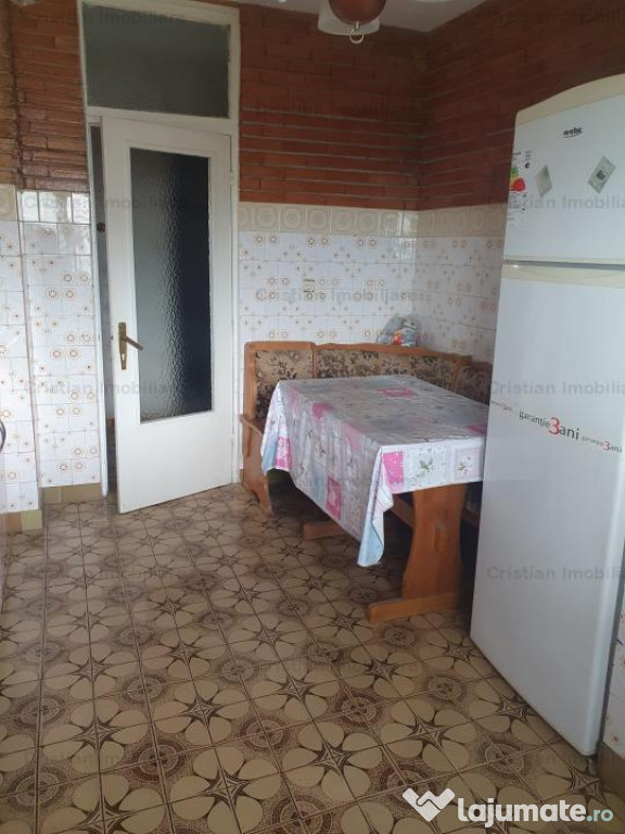 Bariera 70mp 3 camere ULTRACENTRAL conf 1 DECOMANDAT