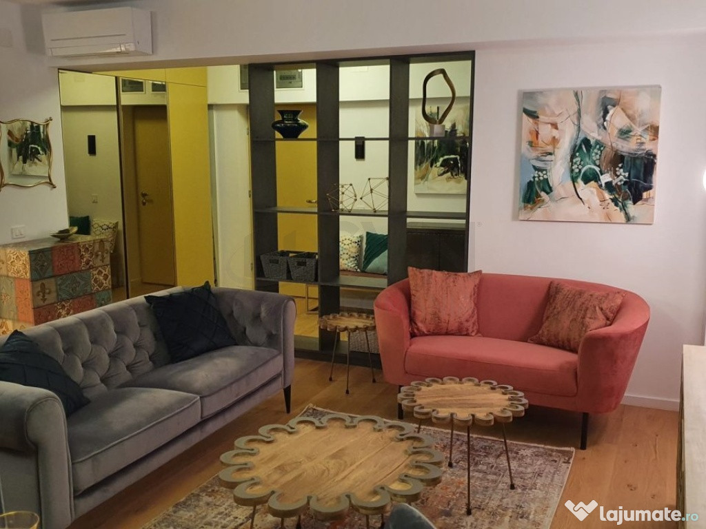 2 Camere Aviatiei Park