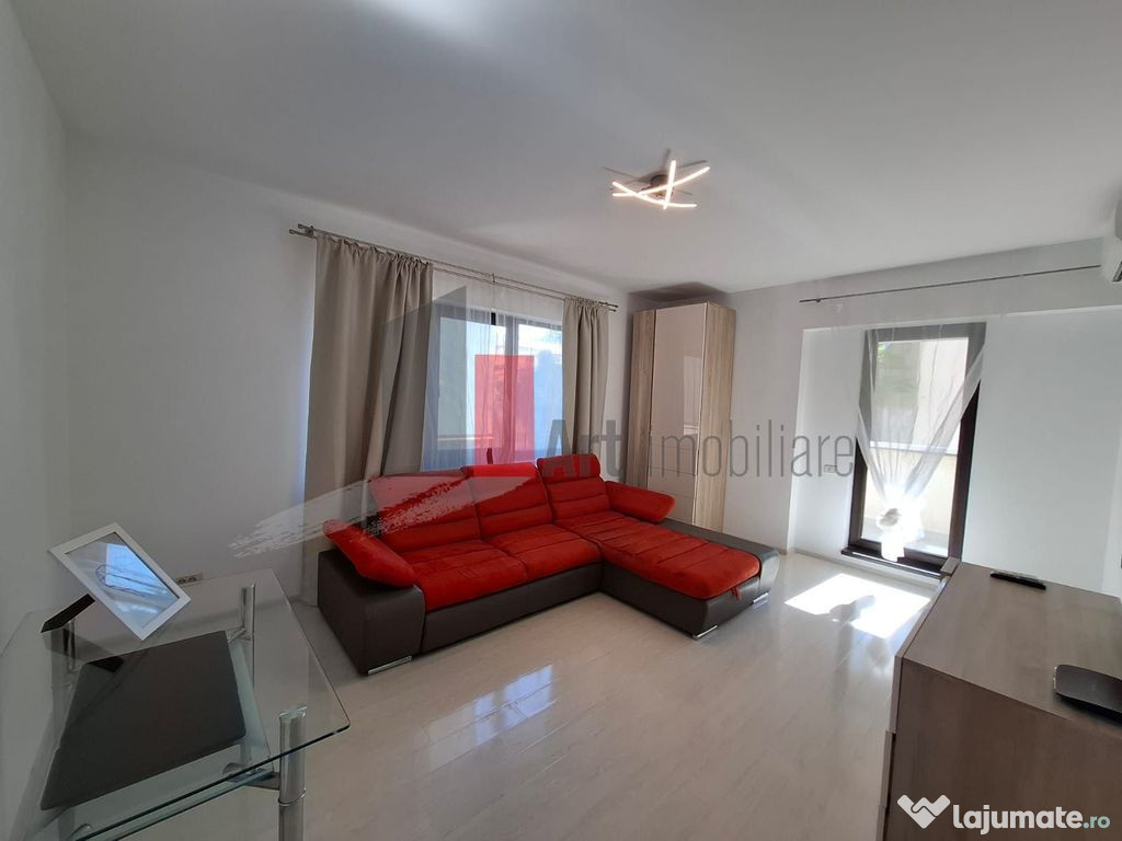 Apartament Piata Unirii, bloc 2013, liber