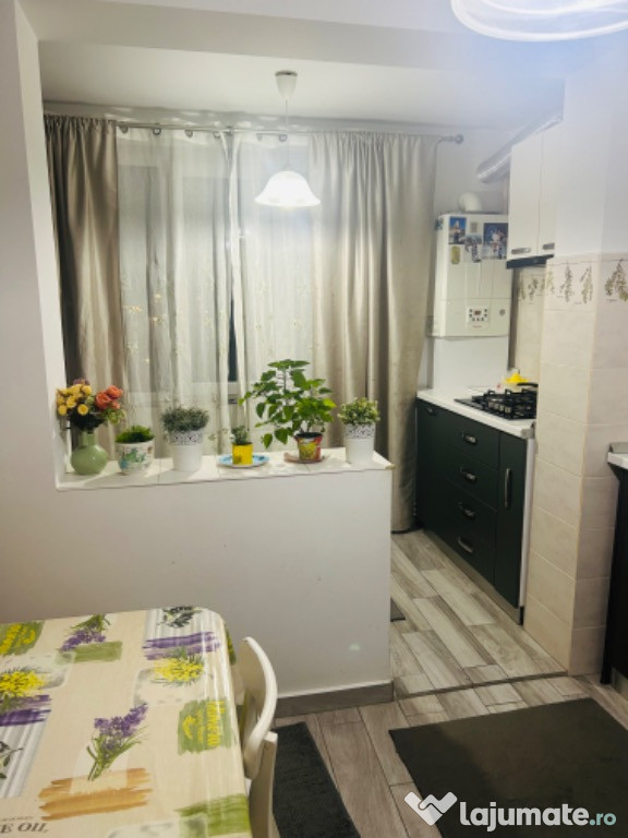 Vand apartament 2 camere Unirii Sud